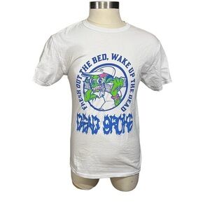 Dead Broke Men White Fresh Out Bed Wake the Dead Graphic T-Shirt Sz M Vintage